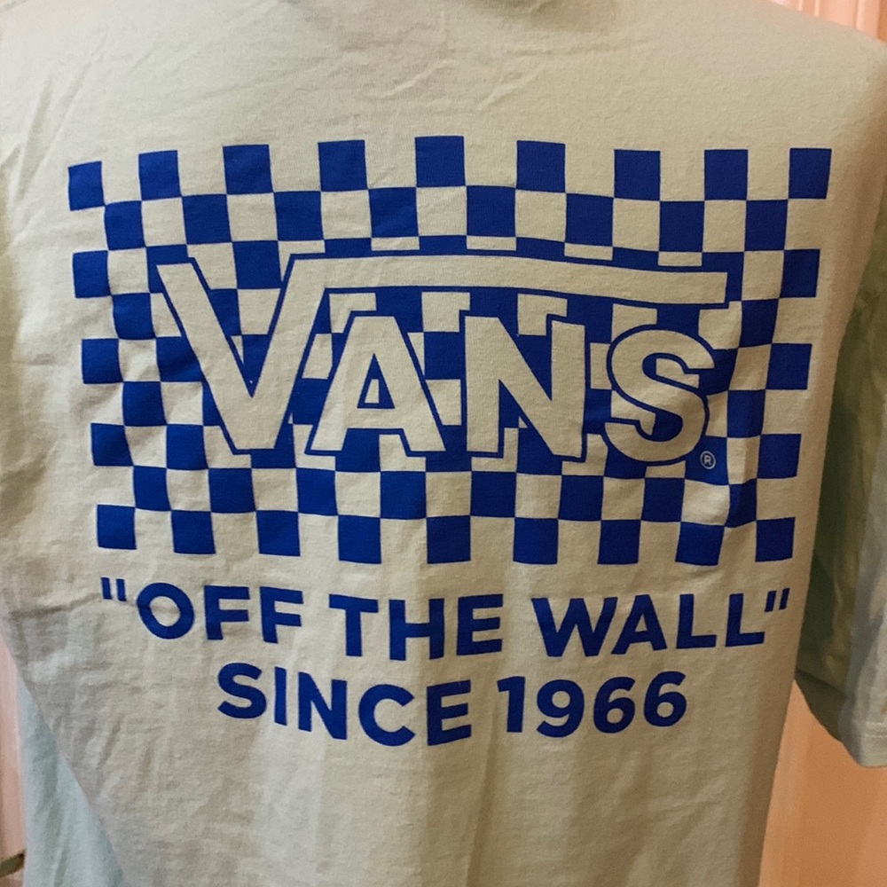 Vans Off the Wall T-shirt Size M